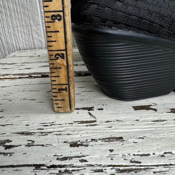 Bernie Mev. Black Strappy Wedge Platform Shoes Size 39 or U.S. Size 8 Woven - Picture 9 of 9